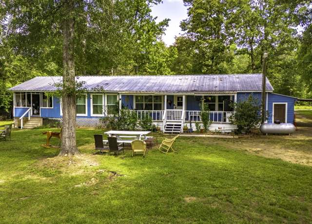 Property at 178 Inwood Dr, Livingston, TX 77351, 4 beds, 2 baths