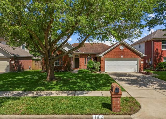 Property at 11102 32nd Ave N, Texas City, TX 77591, 3 beds, 2 baths