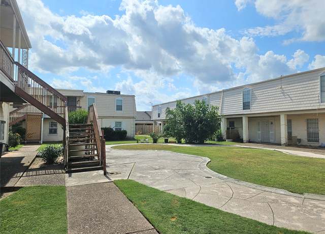 Property at 6201 Ranchester Dr #1, Houston, TX 77036, 3 beds, 2 baths