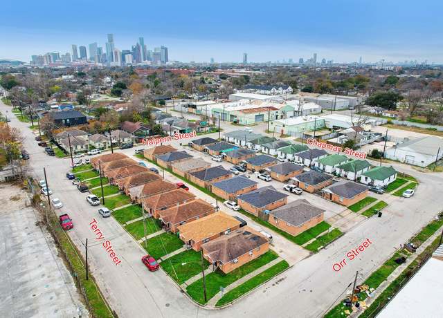 Property at 3002 Chapman St, Houston, TX 77009, 32 beds, 16 baths
