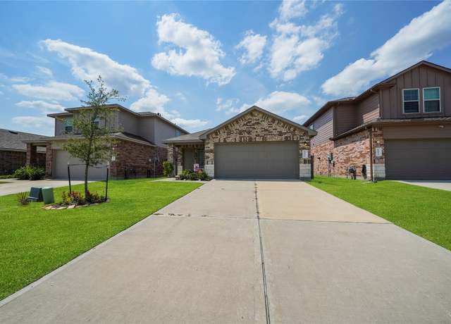 Property at 14576 Valley Ridge Dr, New Caney, TX 77357, 3 beds, 2 baths