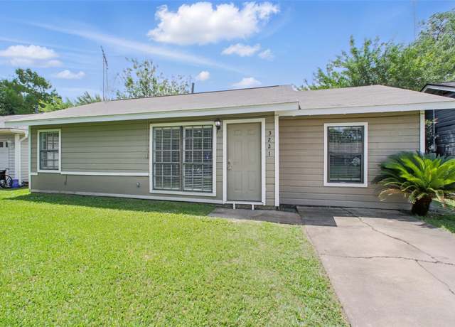 Property at 3221 Texas Ave, Texas City, TX 77590, 3 beds, 2 baths