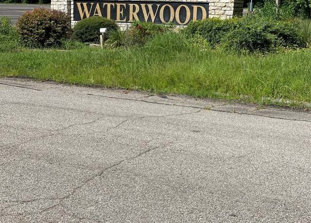 Property at 26725 Knottywood Ct, Huntsville, TX 77320