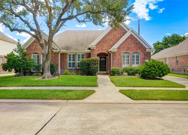 Property at 19018 Appletree Hill Ln, Houston, TX 77084, 4 beds, 2.5 baths