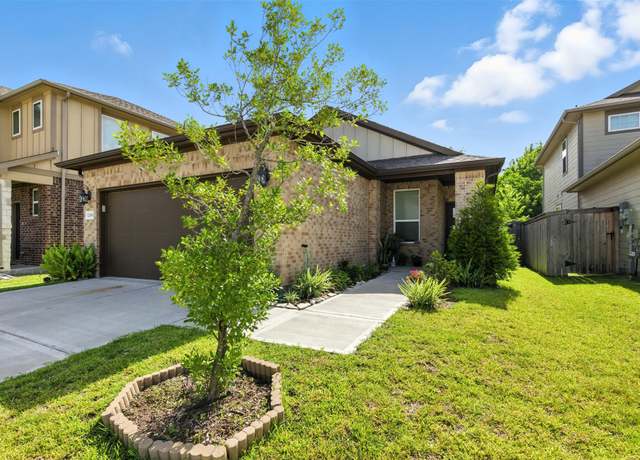Property at 12306 Swae Lee Way, Houston, TX 77048, 3 beds, 2 baths