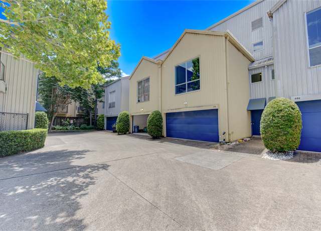 Property at 648 Lester St, Houston, TX 77007, 3 beds, 2 baths