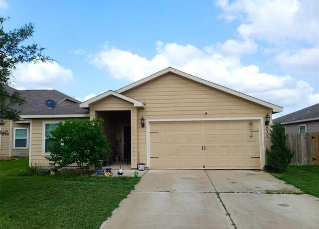 Property at 996 Lake View Cir W, Brookshire, TX 77423, 3 beds, 2 baths