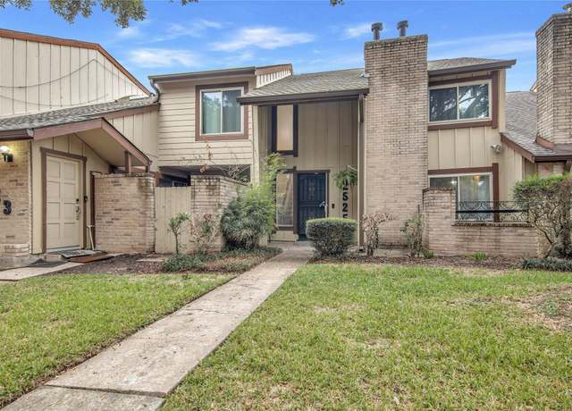 Property at 12525 Wellington Park Dr, Houston, TX 77072, 3 beds, 2.5 baths