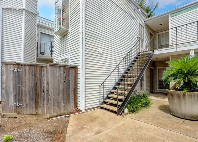 Property at 9809 Richmond Ave Unit F1, Houston, TX 77042, 2 beds, 2 baths