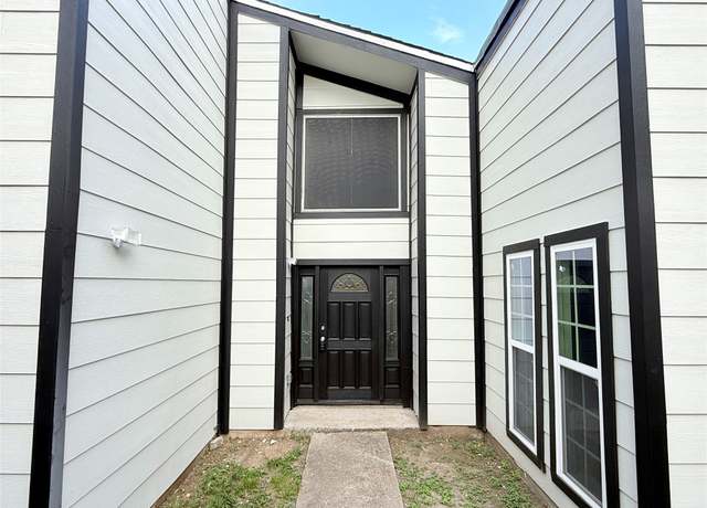 Property at 6330 Coachwood Dr, Houston, TX 77035, 3 beds, 2 baths