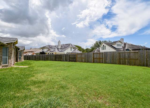 Property at 506 Pearlstone Ct, Richmond, TX 77406, 3 beds, 3.5 baths