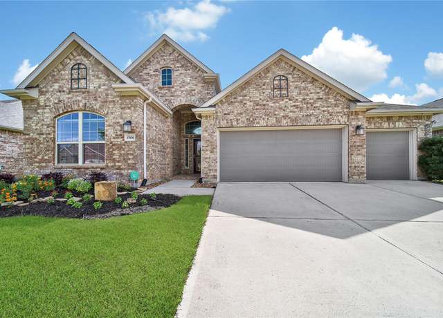 Property at 1506 Majors Dr, Richmond, TX 77406, 3 beds, 3 baths