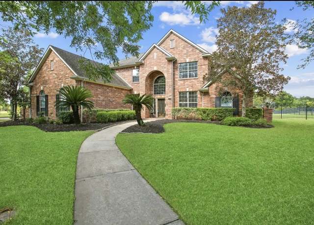 Property at 31 Hope Farm Rd, Missouri City, TX 77459, 6 beds, 4 baths