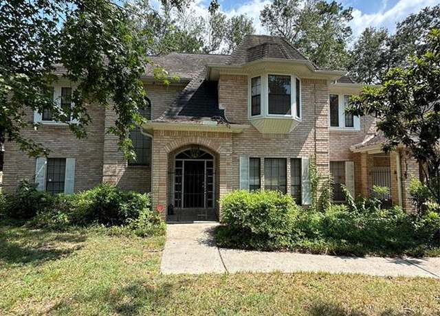 Property at 21110 Atascocita Place Dr, Houston, TX 77346, 5 beds, 3.5 baths