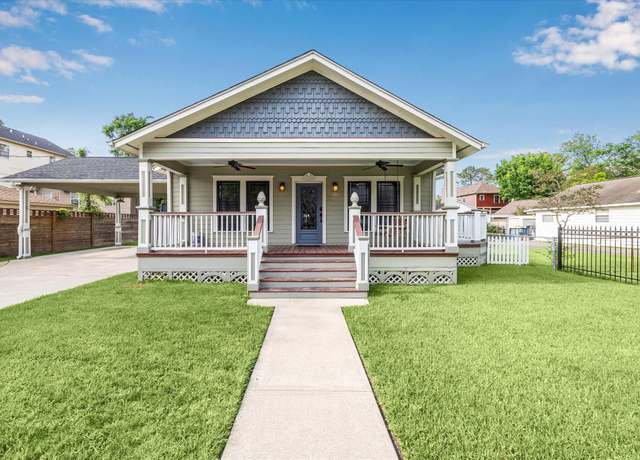 Property at 1321 W 21st St S, Houston, TX 77008, 3 beds, 2 baths