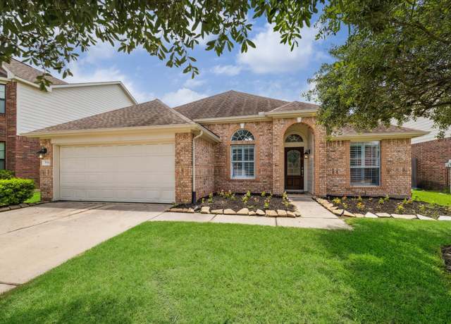 Property at 9111 Kinnel Ln, Tomball, TX 77375, 4 beds, 2 baths