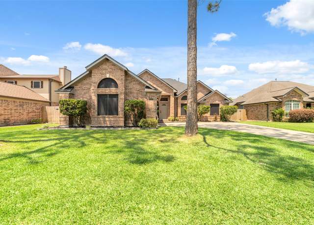 Property at 14903 Radstock Dr, Houston, TX 77062, 3 beds, 2 baths