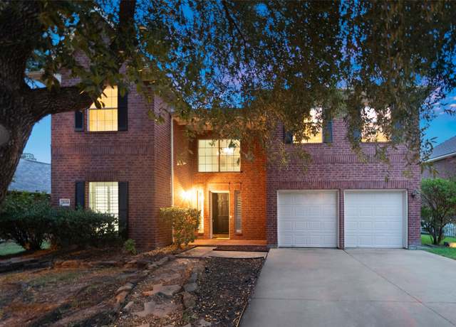 Property at 8014 Sports Haven Dr, Humble, TX 77346, 4 beds, 3.5 baths