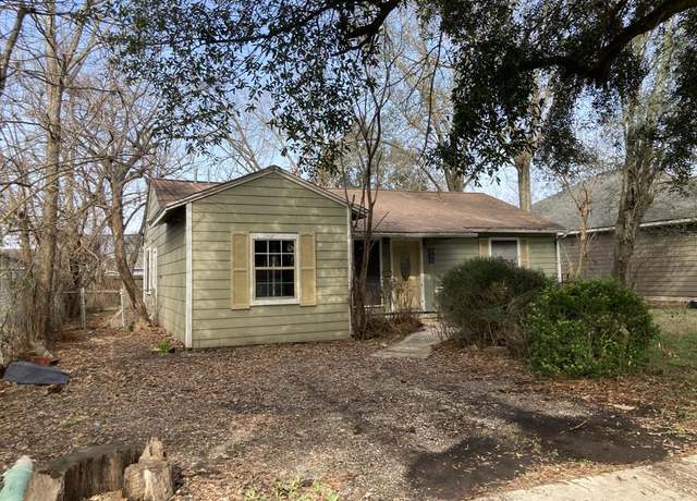 Property at 5219 Kingsbury St, Houston, TX 77021, 3 beds, 1 bath