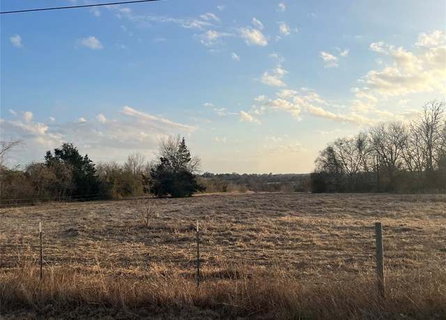 Property at 14075 Hall Rd, Cat Spring, TX 78933, 4 beds, 3 baths