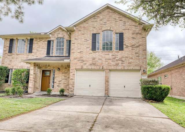 Property at 2815 Foxden Dr, Pearland, TX 77584, 4 beds, 2.5 baths