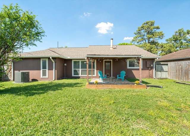 Property at 13623 Wimbledon Oaks Dr, Houston, TX 77065, 3 beds, 2 baths
