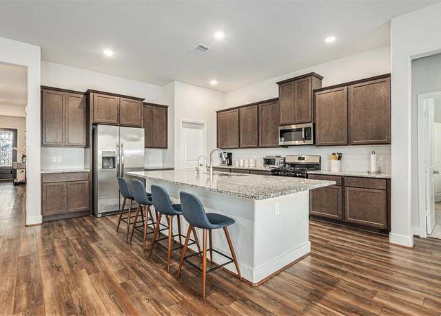 Property at 1818 Homewood Point Ln, Rosharon, TX 77583, 4 beds, 3 baths