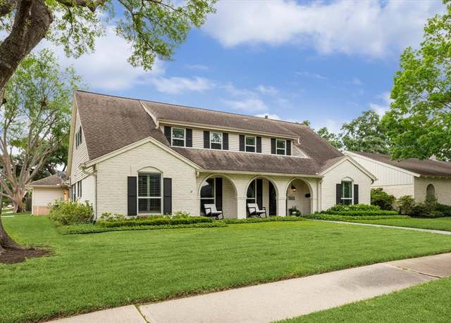 Property at 7603 Meadowvale Dr, Houston, TX 77063, 4 beds, 2.5 baths