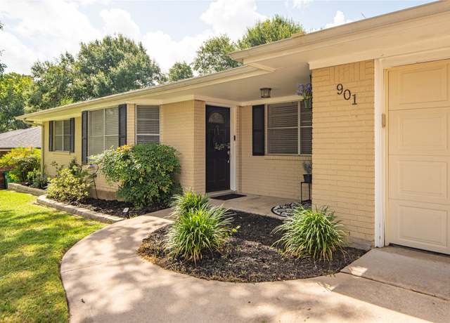 Property at 901 West Lubbock, Brenham, TX 77833, 3 beds, 2 baths