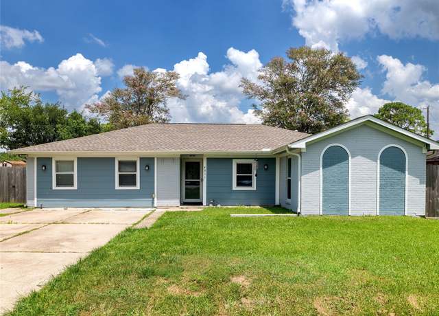 Property at 4911 24th St E, Dickinson, TX 77539, 4 beds, 2 baths