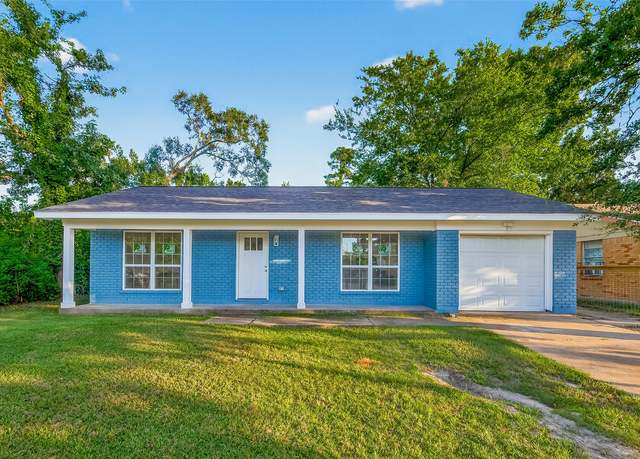 Property at 6038 Guadalupe St, Houston, TX 77016, 3 beds, 2 baths