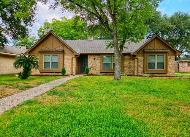 Property at 17910 Loring Ln, Spring, TX 77388, 3 beds, 2 baths