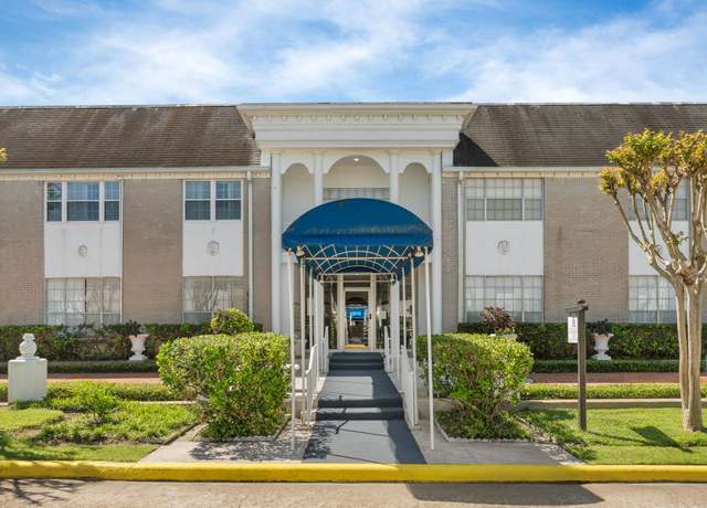 Property at 2701 Bellefontaine St Unit B8, Houston, TX 77025, 1 bed, 1 bath
