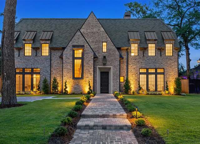 Property at 606 Pinehaven Dr, Houston, TX 77024, 5 beds, 6.5 baths