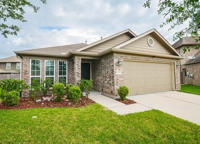 Property at 15218 Taos Creek Ct, Cypress, TX 77429, 3 beds, 2 baths