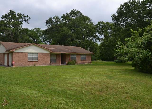 Property at 5622 Killough St, Houston, TX 77086, 3 beds, 2 baths