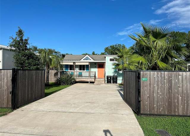 Property at 311 8th St, San Leon, TX 77539, 1 bath