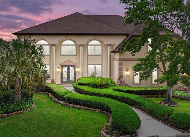 Property at 6506 Centre Place Cir, Spring, TX 77379, 4 beds, 4 baths