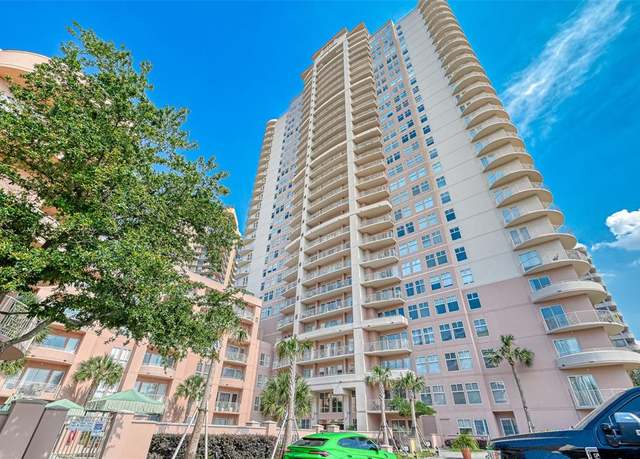 Property at 3505 Sage Rd #1206, Houston, TX 77056, 2 beds, 2 baths
