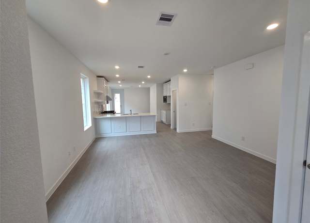 Property at 18535 Hazel Valley Dr, Crosby, TX 77532, 3 beds, 2 baths