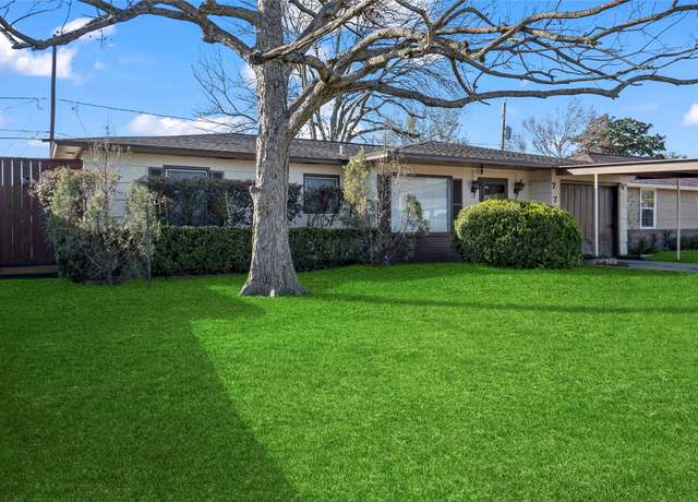 Property at 7738 Dixie Dr, Houston, TX 77087, 3 beds, 2 baths
