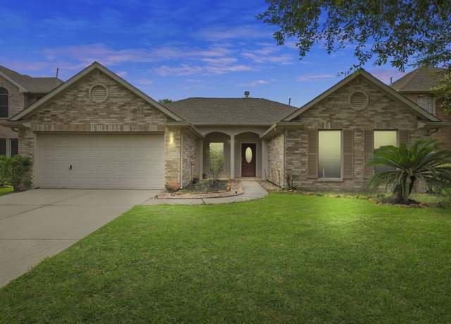 Property at 2122 Melanie Park Dr, Spring, TX 77388, 3 beds, 2 baths