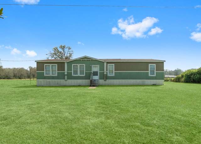 Property at 8754 County Road 313, Plantersville, TX 77363, 4 beds, 2 baths