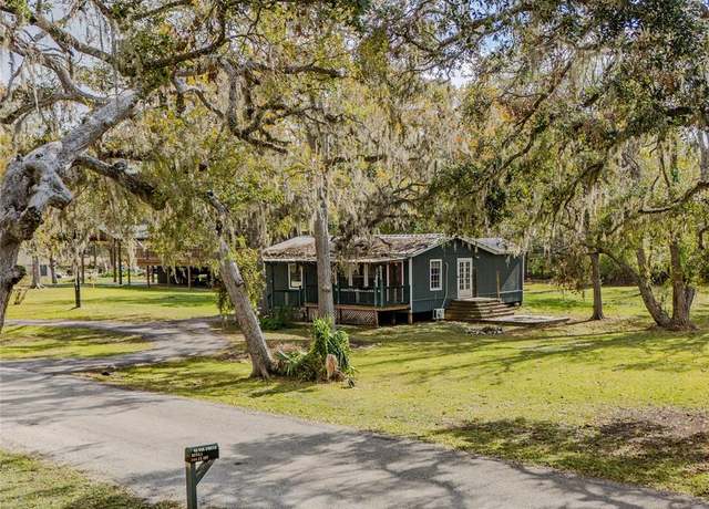 Property at 623 County Road 297, Sargent, TX 77414, 2 beds, 2 baths
