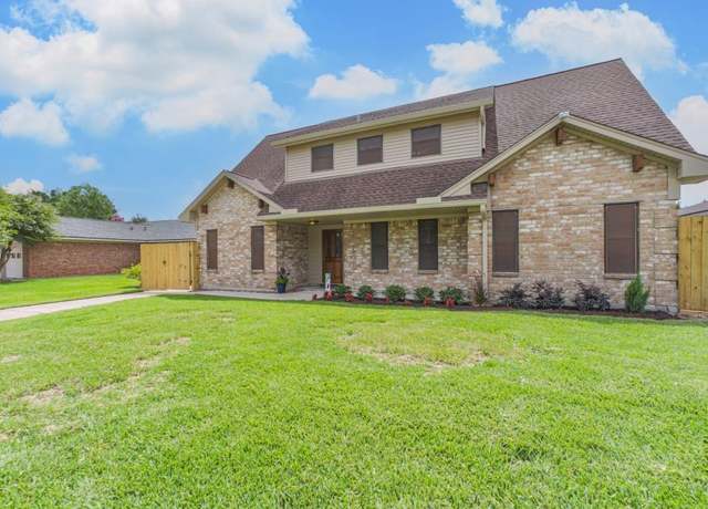 Property at 247 Sevenhampton Ln, Houston, TX 77015, 4 beds, 2.5 baths