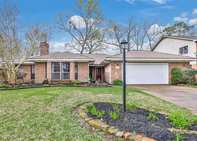Property at 1747 Cloister Dr, Crosby, TX 77532, 3 beds, 2 baths