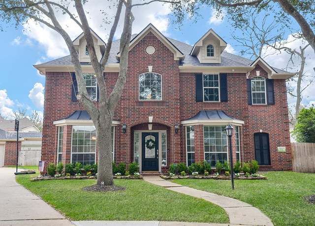 Property at 8506 Mill Dale Ct, Sugar Land, TX 77479, 5 beds, 3.5 baths