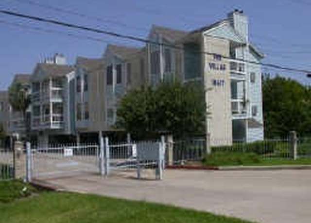 Property at 18617 Egret Bay Blvd #303, Webster, TX 77058, 1 bed, 1 bath
