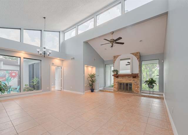 Property at 7655 S Braeswood Blvd #3, Houston, TX 77071, 2 beds, 2 baths