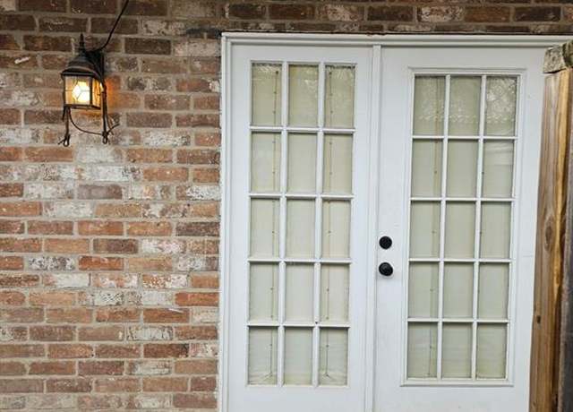 Property at 1811 Stoney Brook Dr #101, Houston, TX 77063, 1 bed, 1 bath